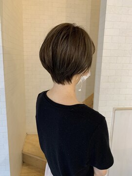 アトリエコパン(atelier copan) カーキハンサムショート