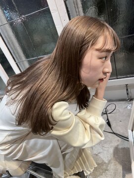 アトロ(Atoro) ミルクティベージュカラー