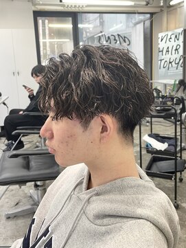 メンズヘアトーキョー 原宿(MEN'S HAIR TOKYO) 【ウェーブスパイラルパーマ】刈り上げセンターパート/ツーブロ