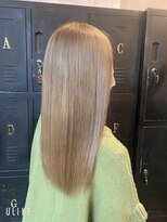 ユアーズ バイ ギフトグループ(your’s  by gift group)&nbsp;ホワイトベージュ