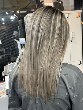 ラフ(LAFF) #バレイヤージュ#グレージュカラー#ボブウルフ#ココアベージュ