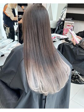 アライブ キチジョウジ(ALIVE Kichijoji) 【ALIVE吉祥寺】ホワイトシルバーグラデーションカラー