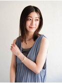 ミディアムヘア/斜めバング/グレージュカラー/新宿駅
