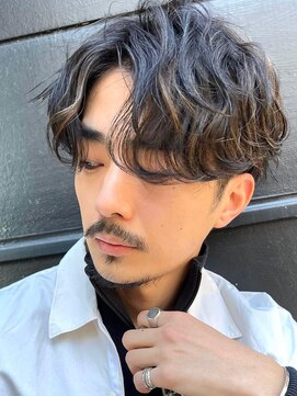 オルト(Altn) 大人の波巻きスパイラルパーマミディアムロングメンズ カット