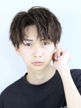 リップス 二子玉川店 (LIPPS) ニュアンスコンマバング