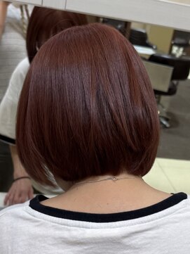 ユーカナヤマ(u Kanayama) ショートボブ×レッドカラー