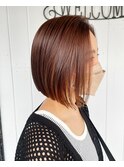 オレンジ　× 前下がりボブ