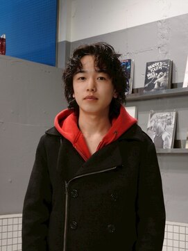 Thisday by nelke立川 メンズカット/メンズパーマ/ブリーチ【3/1 NEW OPEN(予定)】 波巻きスパイラルツイストスパイラルフェザーパーマサーフカール