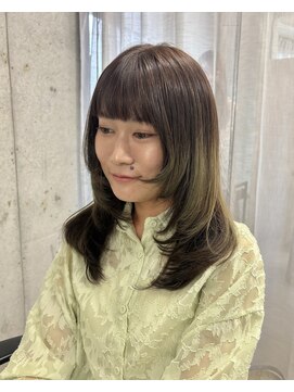 ウリ 横浜(uli) フェイスレイヤー×オリーブベージュ
