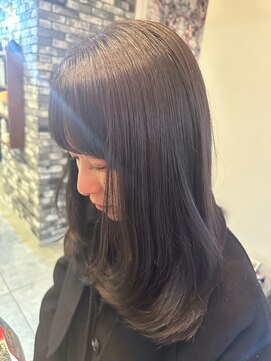 プリームヘアーホワイト(Pleame hair WHITE) 地毛風グレージュ