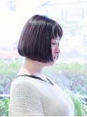 ショートボブ