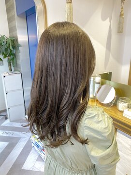 ロンドアベニール 北千住(Lond avenir) ブリーチなし　オリーブグレージュ　西田大樹