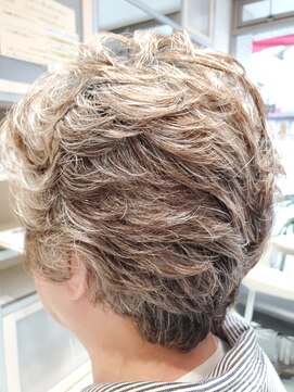 フェイバリット ビューティ ヨシミ(Favorite Beauty YOSHIMI) ミセスパーマヘア