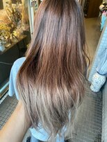 ハートライン(hair bridal Heart Line)&nbsp;ミルクティーベージュ系のカラー