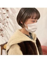 マウロア(MAULOA)&nbsp;“丸みショート×透け感カラー”中西英美子