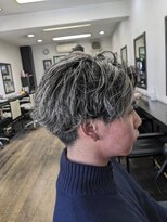 ヘッズ(HEADS)&nbsp;ハイライト&ツイストスパイラルセンターパート