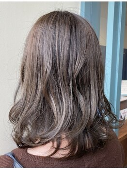 グロソップシャンティ(GLossop Ｓhanti)の写真/最先端のカラー技術と高いカラー提案<平日カラー+カット+プチAujuaトリートメント¥7480～>絶対可愛い髪色！