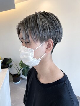 フェーディン(fa/din) ホワイトハイライト×センターパート