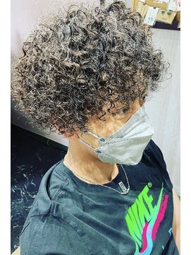 マドゥーズ ヘアショップ(Madoo's hair shop) メンズツイストスパイラル