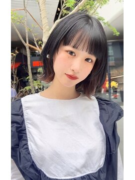 キアラ(Kchiara) インナーカラー外ハネボブkchiara福岡川野直人