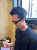 スパイキーショート