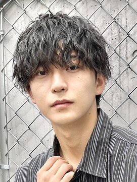 フィフス 渋谷(fifth) ゆるめ波巻きスパイラルパーマ束感マッシュヘア