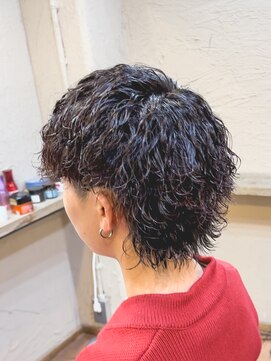 ミオ ベガ(Mio'' VEGA) 【京都で波巻きならVEGA】襟足あり波巻きスパイラル