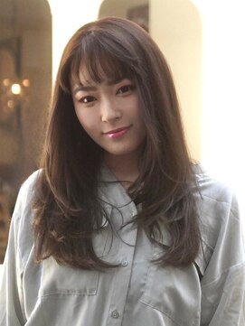 ビュートリアム 梅田(BEAUTRIUM) シア茶/重み/レイヤー/茶屋町