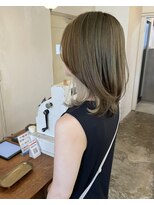 スロウ(sloe)&nbsp;くびれミディとイヤリングカラー