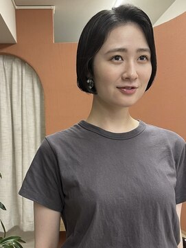 ウェルク(welc) ミディアムヘア斜めバンググレージュカラーデザインカラー