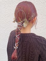 エルフ(elf)&nbsp;淡いピンクカラー×タイトヘアセット