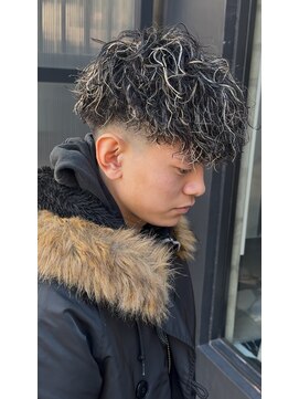 ネイビー 表参道(NAVY) ハイライトバロックパーマ