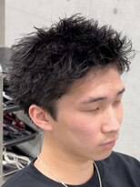 エデアンルクラ 下通(EDEAN Leclat)&nbsp;熊本 スパイキーショート パーマ 短髪 アップバング MEN'S HAIR