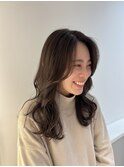 オリーブベージュ