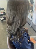透け感グレージュ
