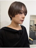 顔まわりレイヤーショートベリーショート