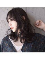 アトリエ フェム(atelier.fem)&nbsp;[atelier.fem]ダークグレージュ×ミディパーマ