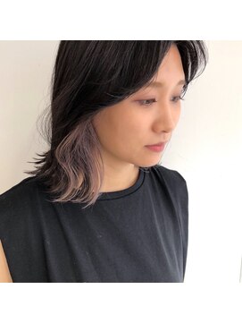 エミィ(emme) 【emme】インナーカラー×くすみピンク［立川/立川駅/髪質改善］