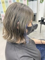 ヘアリゾートユア 新大久保店(hair resort YuA)&nbsp;ブルー×グレージュ