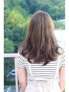 ビアージュ(Viage) #抜け感ヘア #アンニュイヘア #パーマ #デジタルパーマ