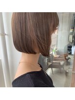 ステイシー(STACY)&nbsp;STACY ボブ　ベージュ　(那覇 小禄 奥武山公園)