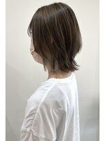 ヒビカ(HIBIKA)&nbsp;ホワイトベージュのインナーカラー♪