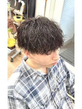 ヒビヲ(HIBIO) ツイストスパイラルパーマツーブロックメンズマッシュメンズヘア