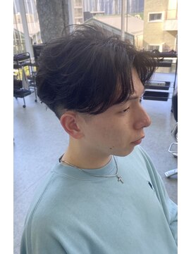 デュー 栄(DEW) 【DEW】フェザーパーマ/カルマパーマ/センターパート