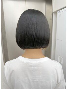ビューナゴヤ 名駅(VIEW NAGOYA) 黒髪カタログ/ボブルフ/小顔に見せるヘア/ワンレン