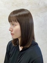 アンジェリカ(Angelica Total Beauty Lifestyle Design)&nbsp;赤み消しベージュカラーぱっつんロブ