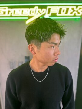 グリーディーフォックス 代々木(Greedy FOX) 波巻き/ハイライト/マッシュパーマ/ウルフ[シェービング]