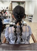 ツインアレンジ／結婚式／お呼ばれスタイル