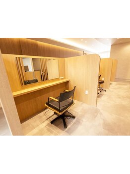 【宝塚南口駅】全室が【完全個室 or 半個室】のサロンがOPEN■自社開発の[エミウララ]シャンプーで対応