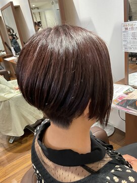 アミカ シーモール店(Amica) 前下がりグラボブ